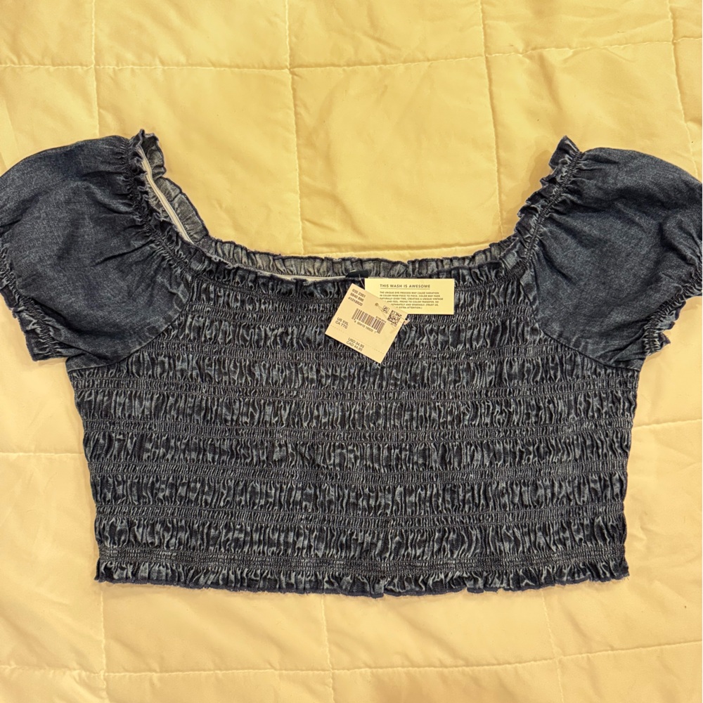 Denim Cropped Top - Picture 2 of 2